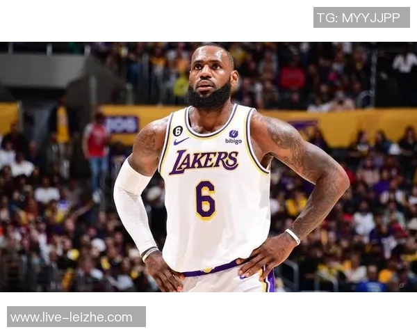 多少球迷期待勒布朗昨日的重大决定与未来走向