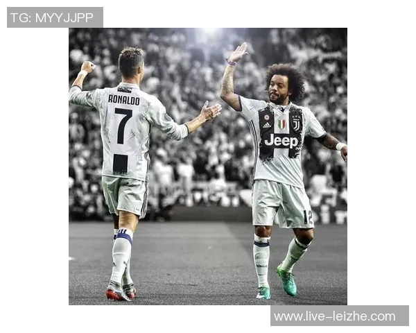 马塞洛自谦与C罗肌肉差距强调自己在欧冠决赛中的关键表现 马塞洛自谦与C罗肌肉差距强调自己在欧冠决赛中的关键表现