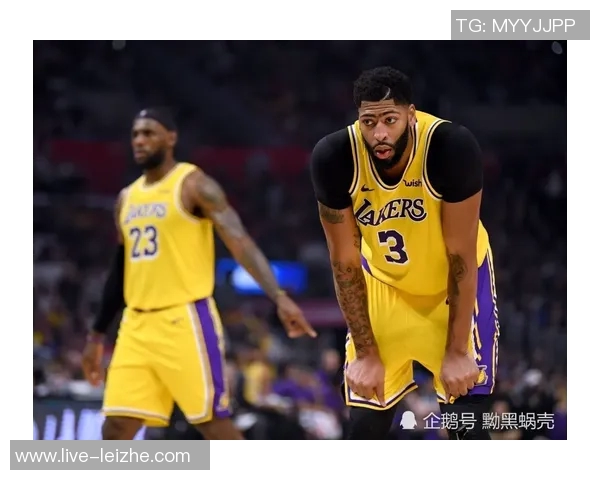 浓眉表现不佳23投仅7中拿下19分16篮板下半场状态低迷仅得2分